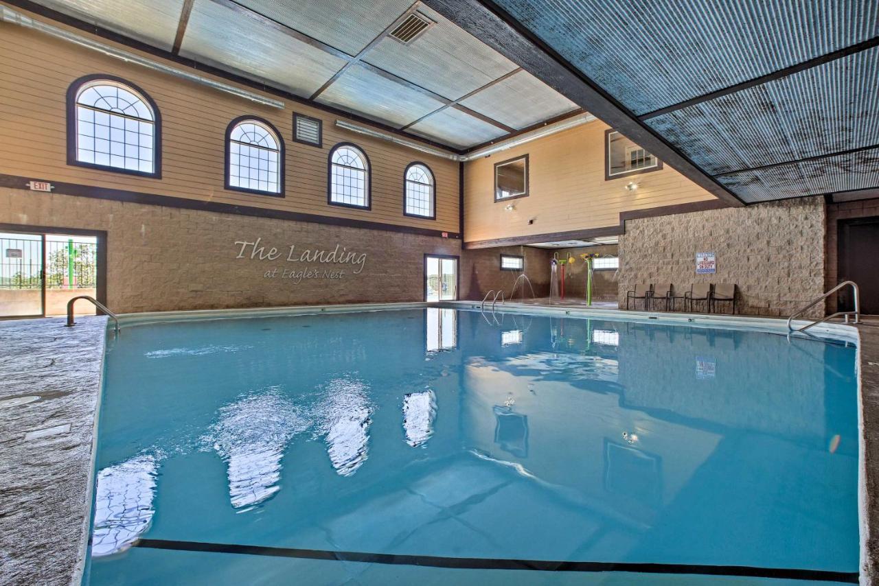Luxe Branson Retreat With Mtn Views And Pool Access! Apartment Exterior photo