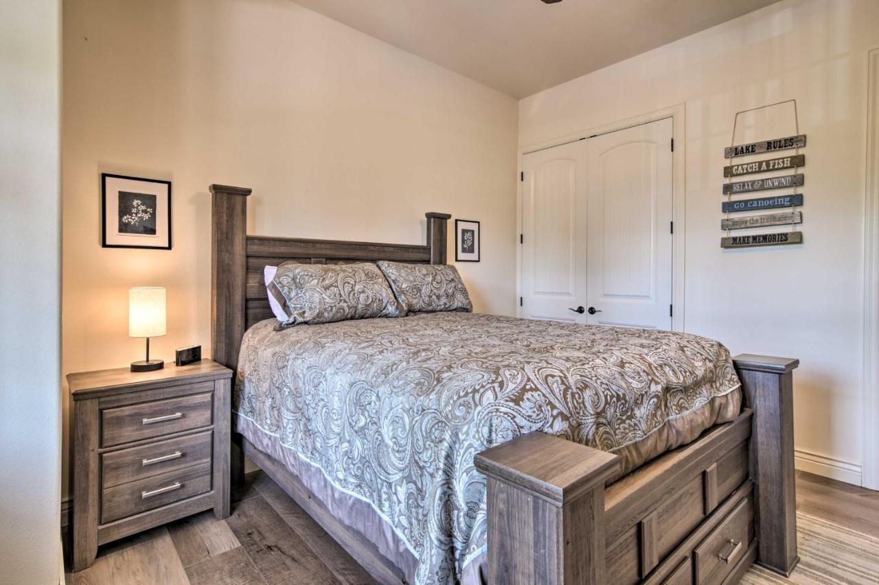 Luxe Branson Retreat With Mtn Views And Pool Access! Apartment Exterior photo